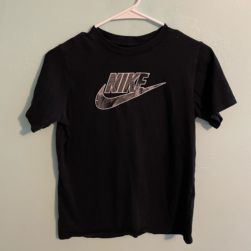 Comfy Nike Tee!!